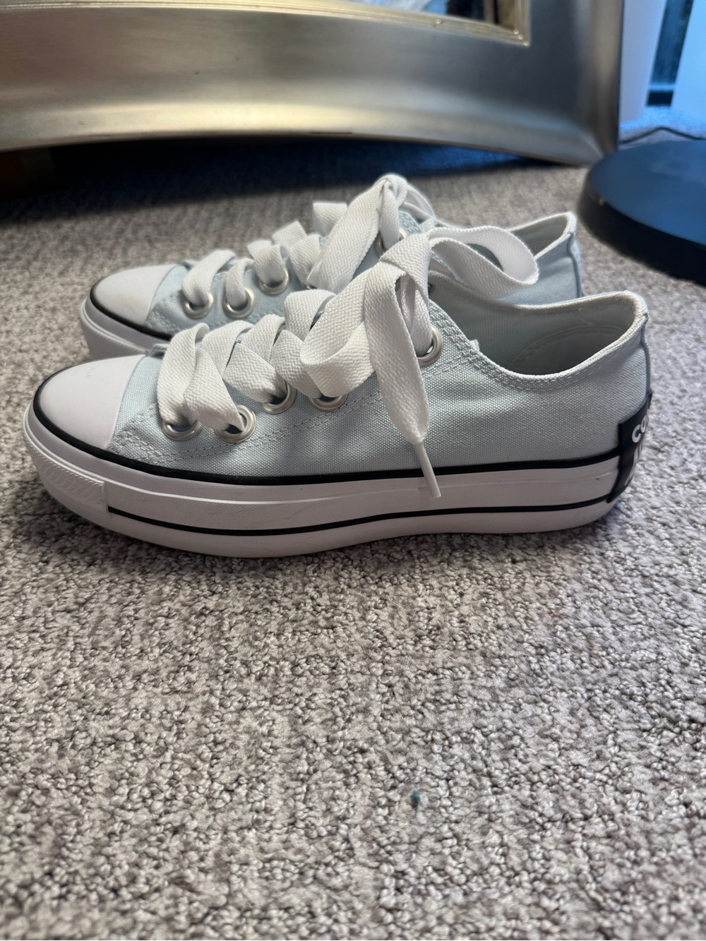 Women's Converse Chuck Taylor All Star Lift Low Top Casual Shoes Size 7 or 8 - Picture 5 of 17